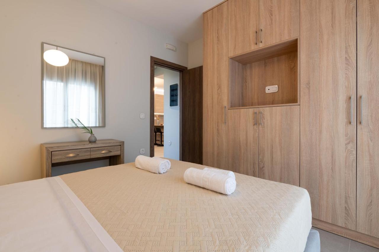 Tsatos Luxury Residence Кремасти Экстерьер фото